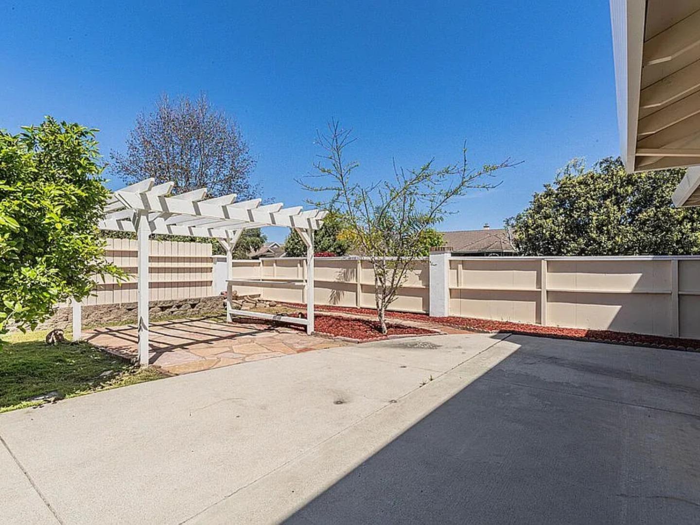 Property photo 42
