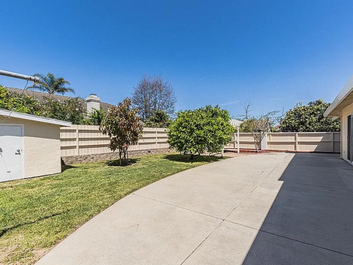 Property photo 46