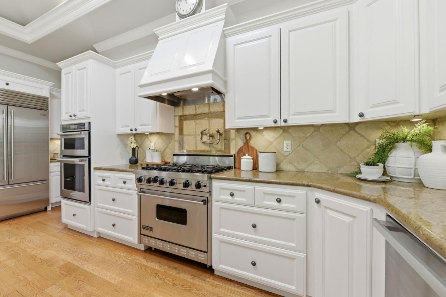Property photo 25