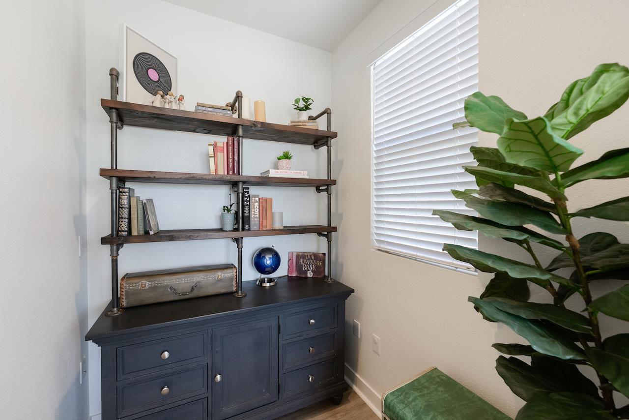 Property photo 32
