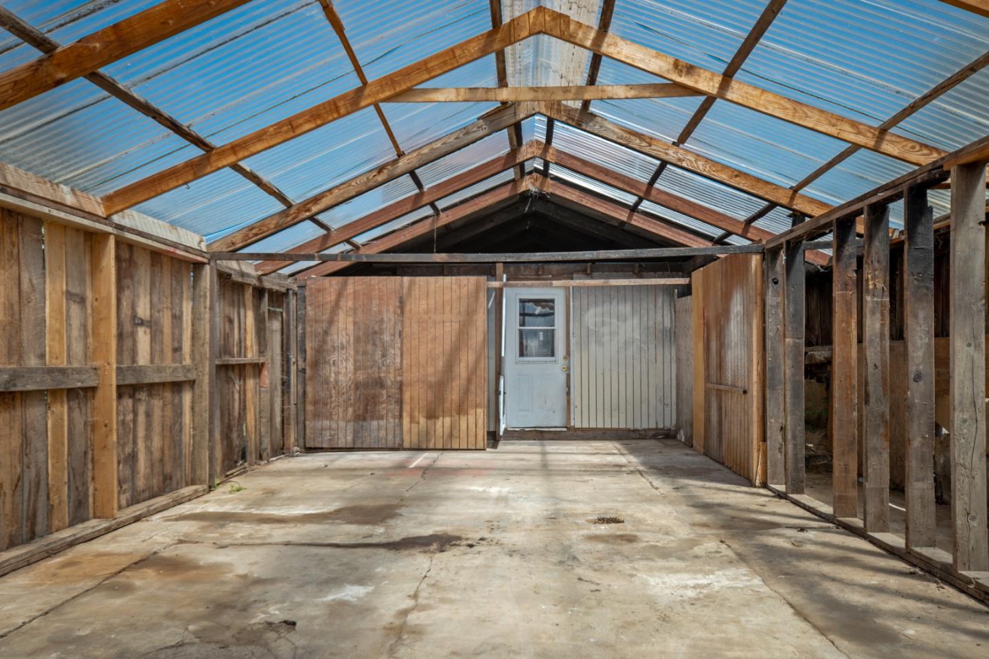 Property photo 46