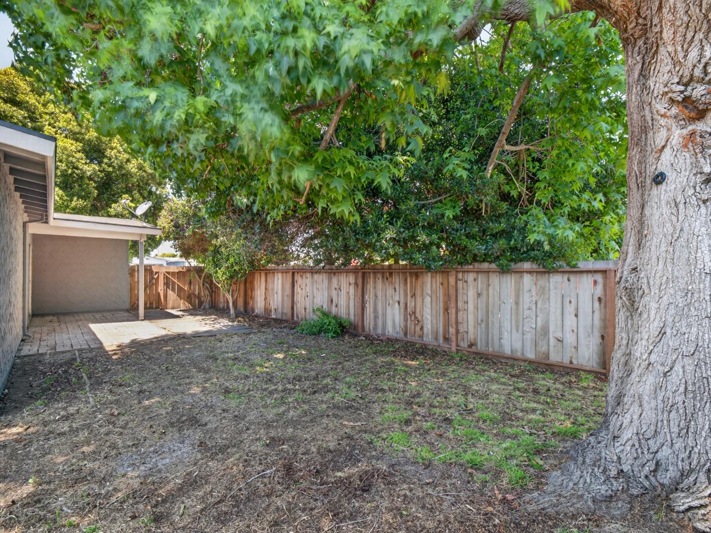 Property photo 44