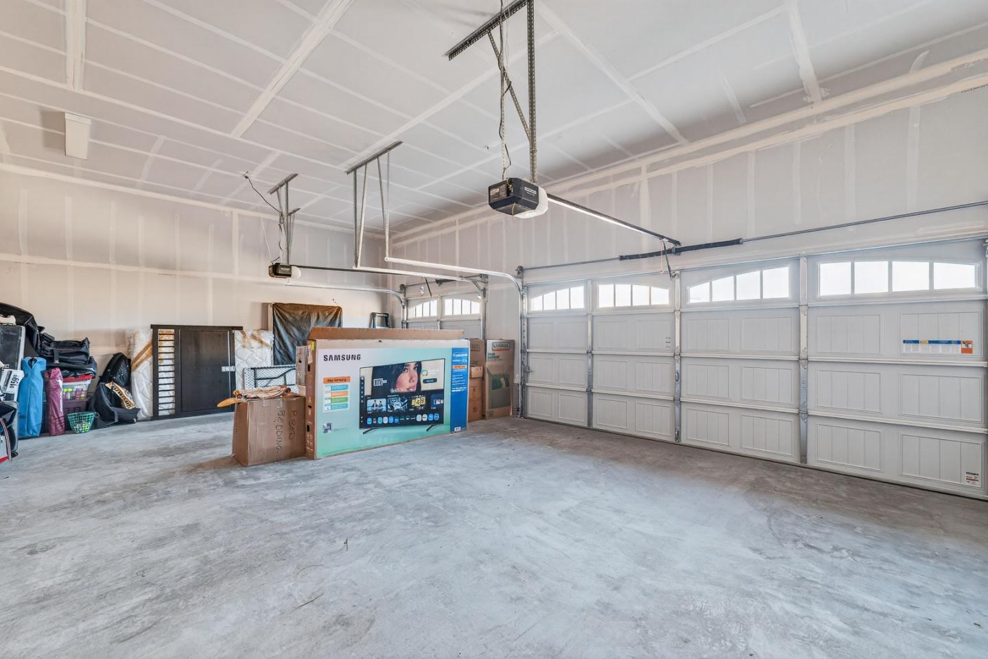 Property photo 44