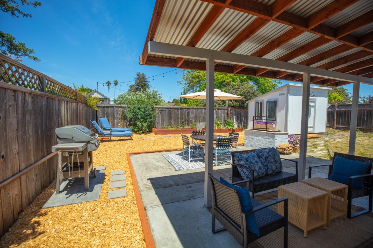 Property photo 35