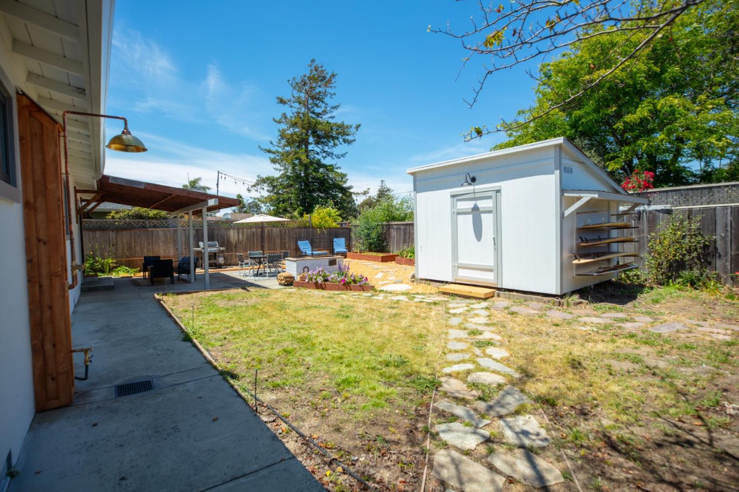 Property photo 44