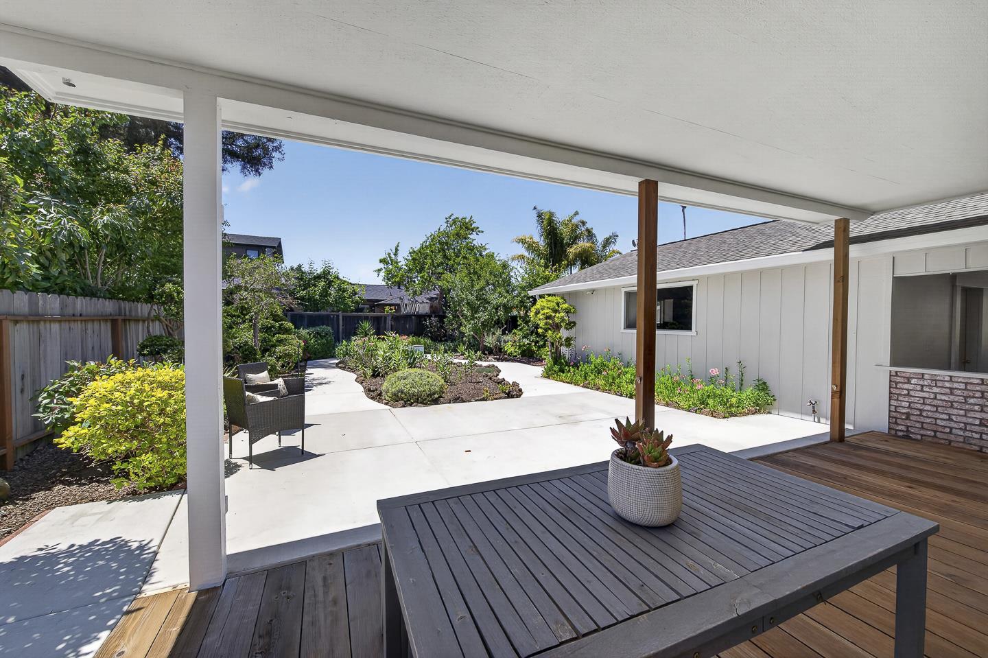 Property photo 46