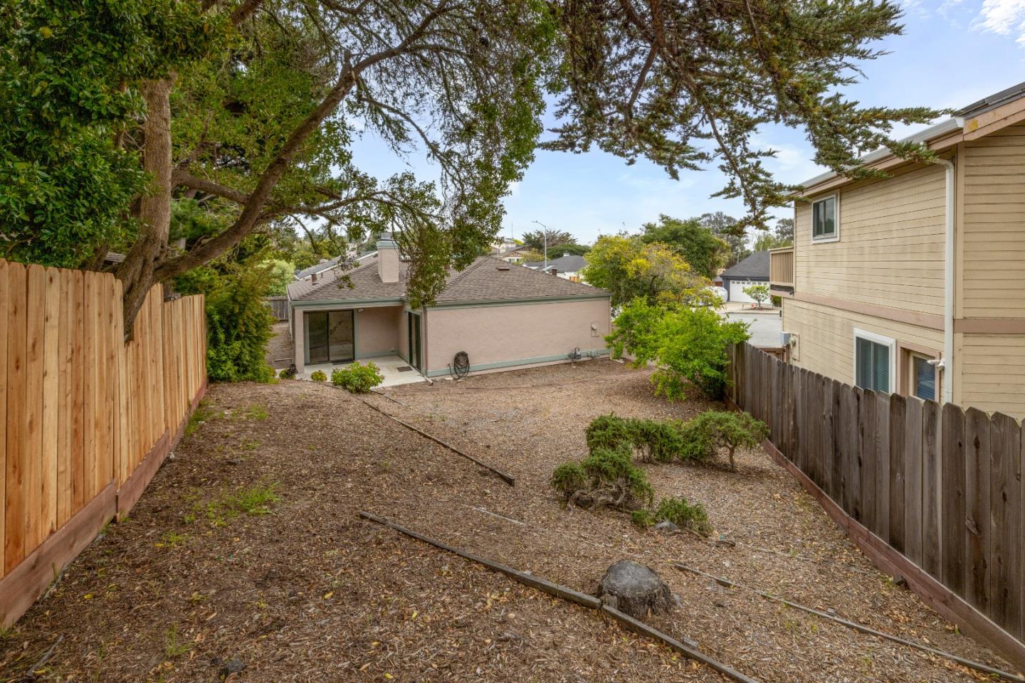 Property photo 44