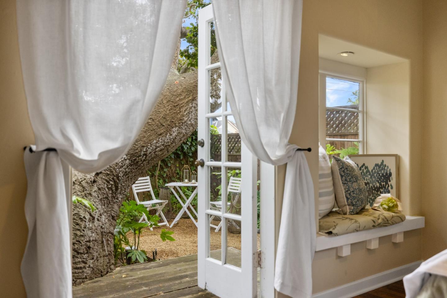 Property photo 32