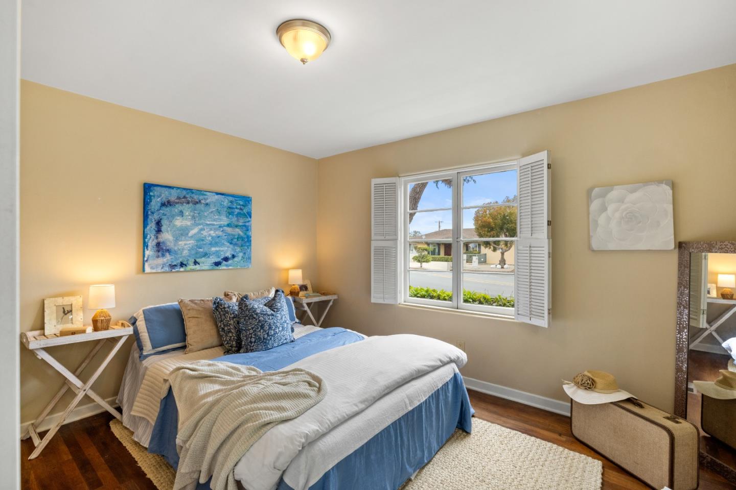 Property photo 35