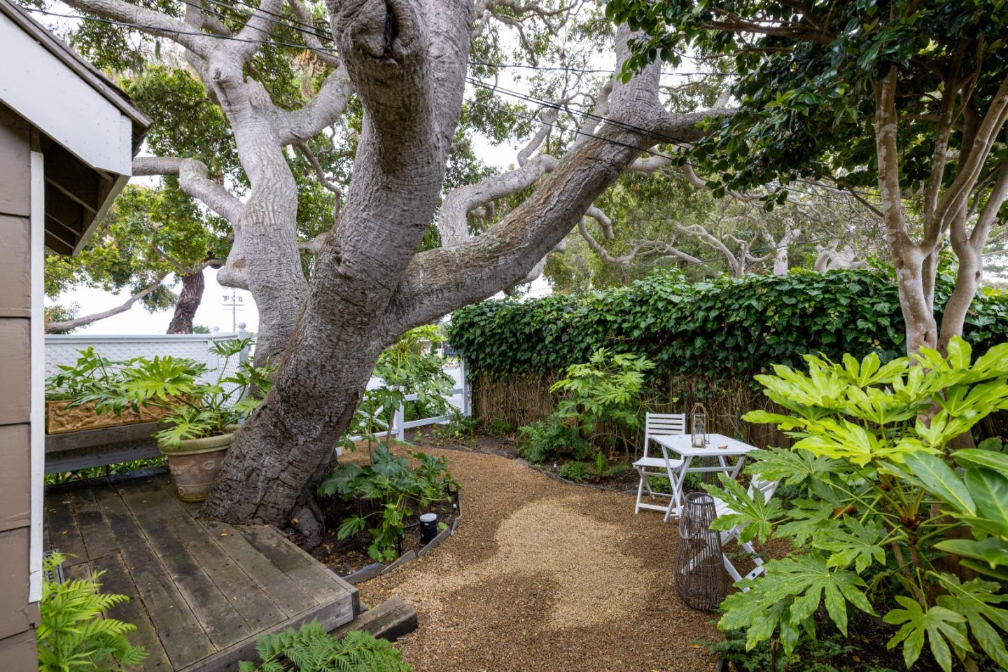 Property photo 50