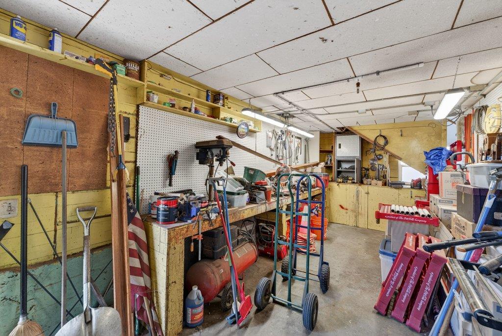 Property photo 44