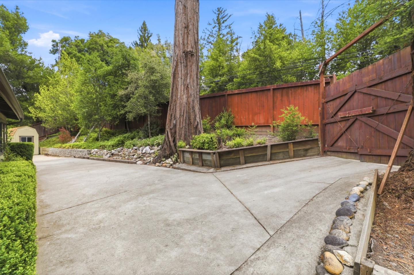 Property photo 36