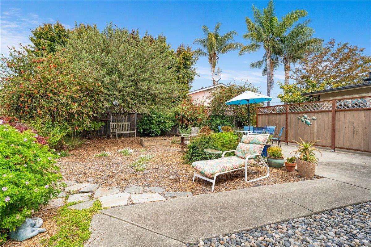 Property photo 35
