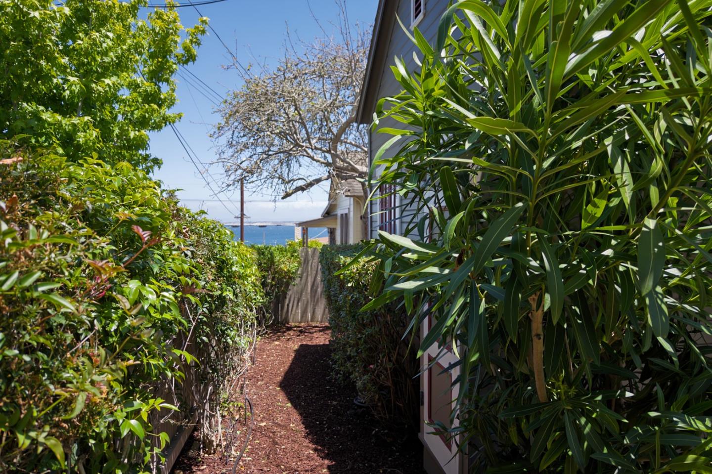 Property photo 35