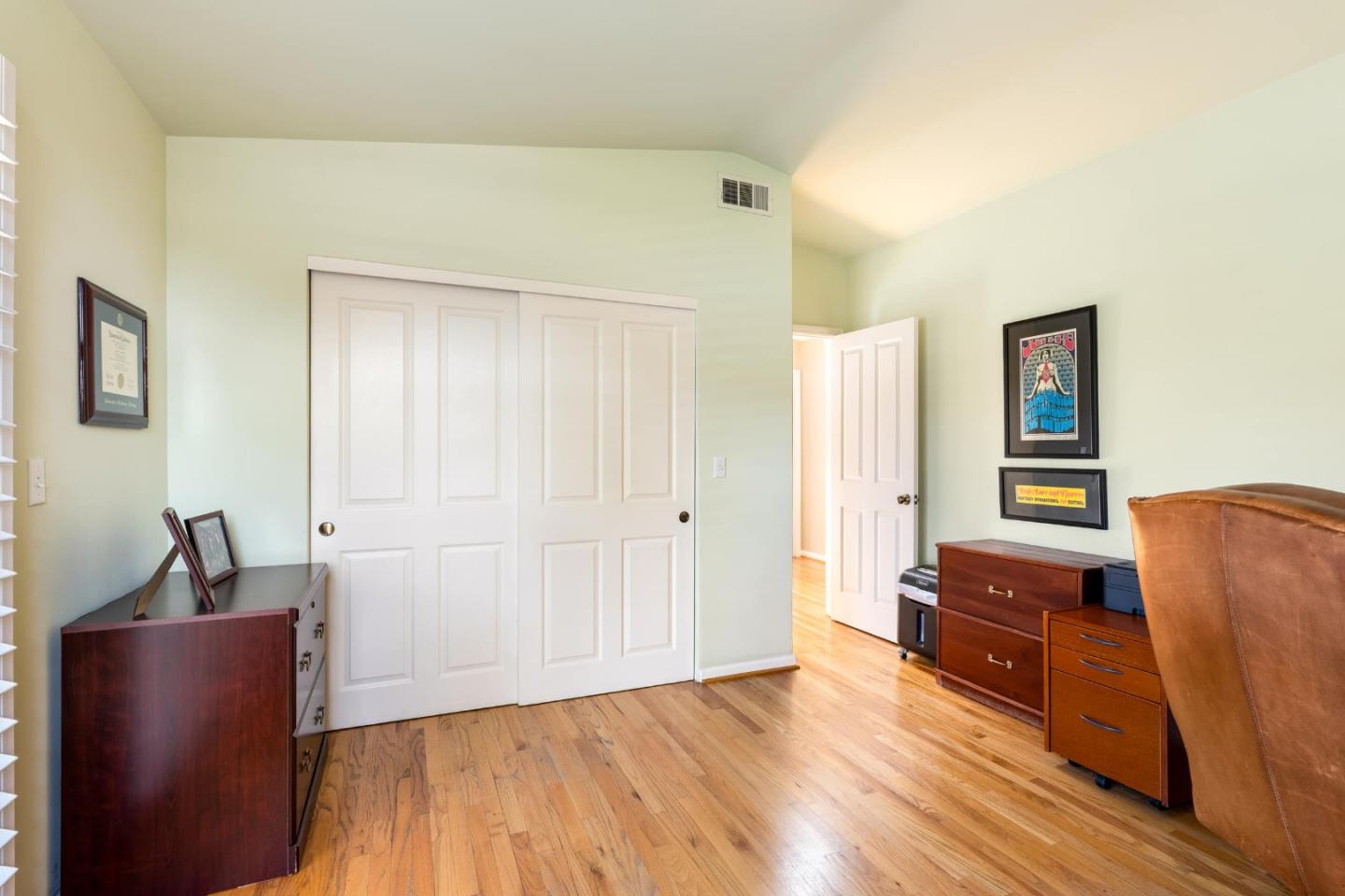 Property photo 46