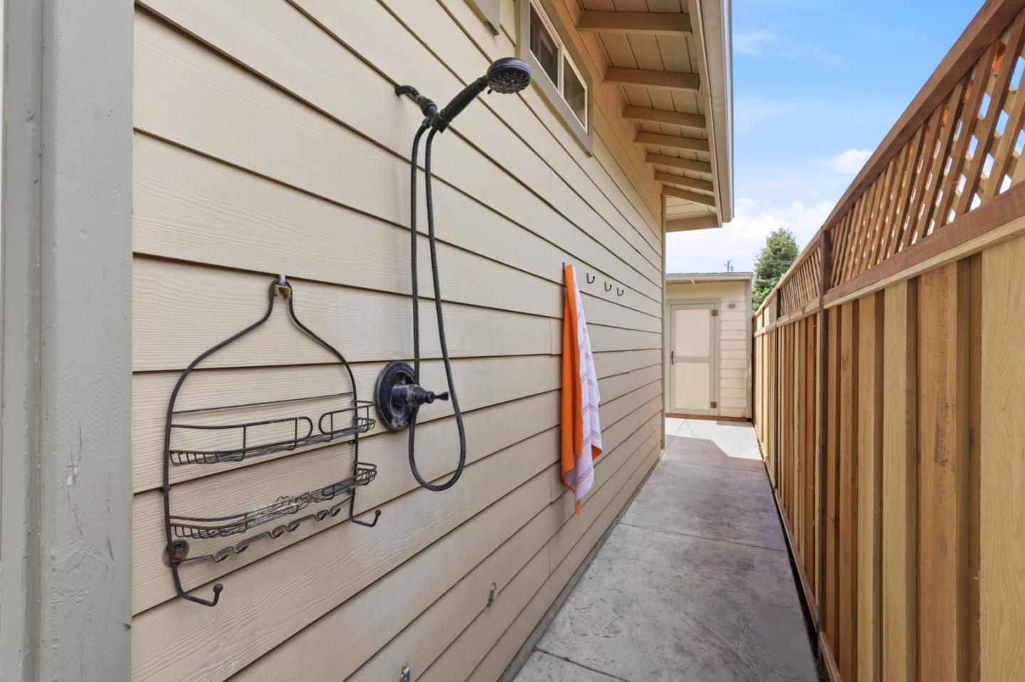 Property photo 46