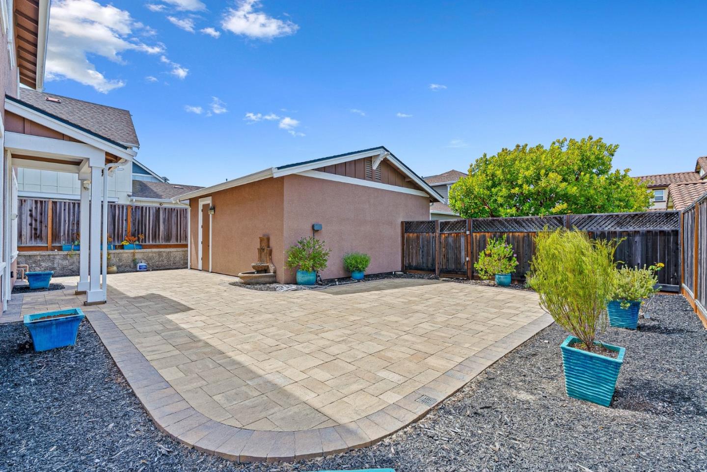 Property photo 38