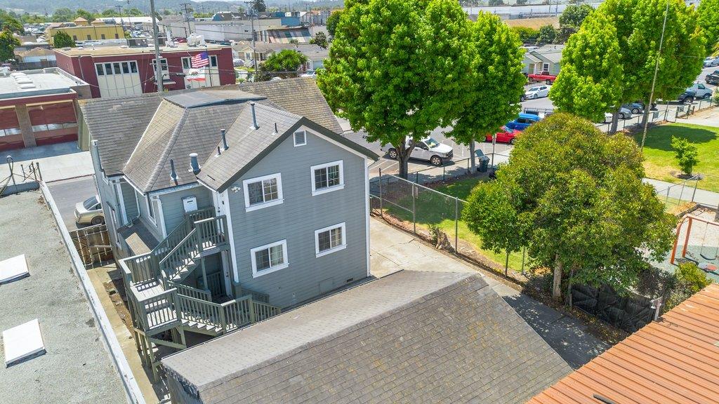 Property photo 40