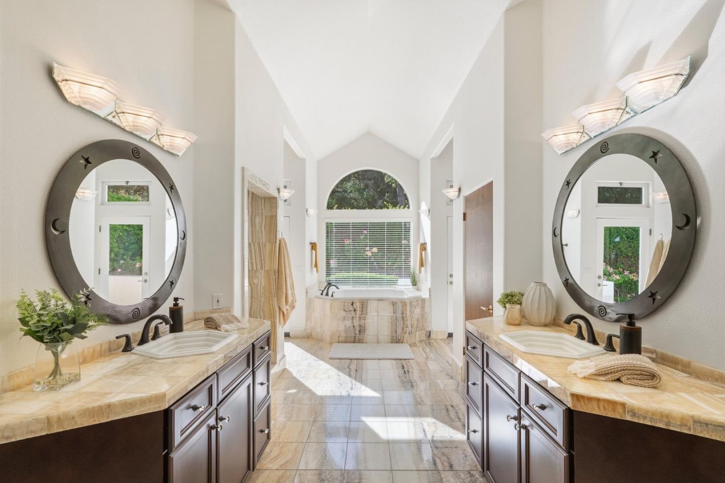Property photo 51