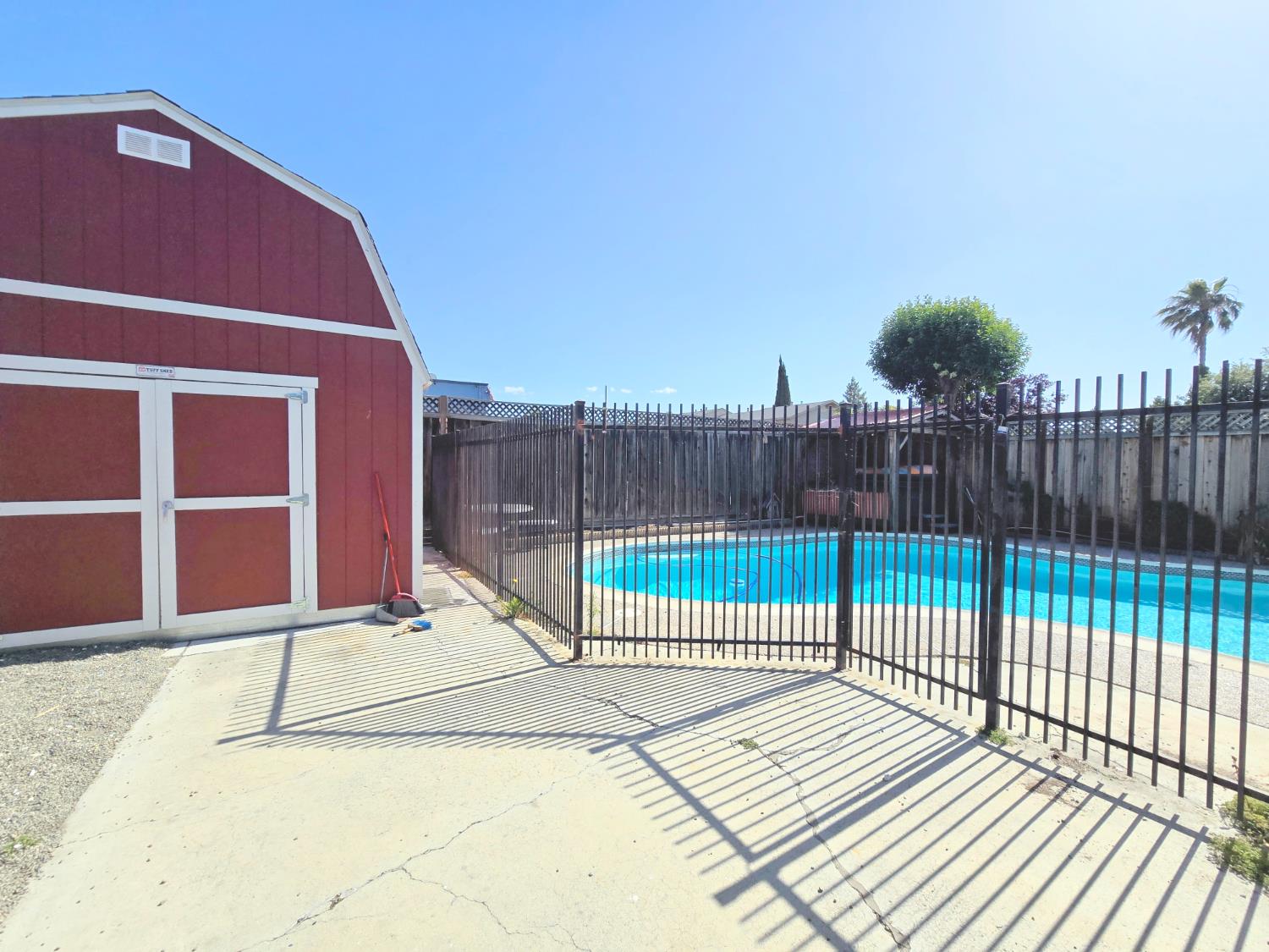 Property photo 40