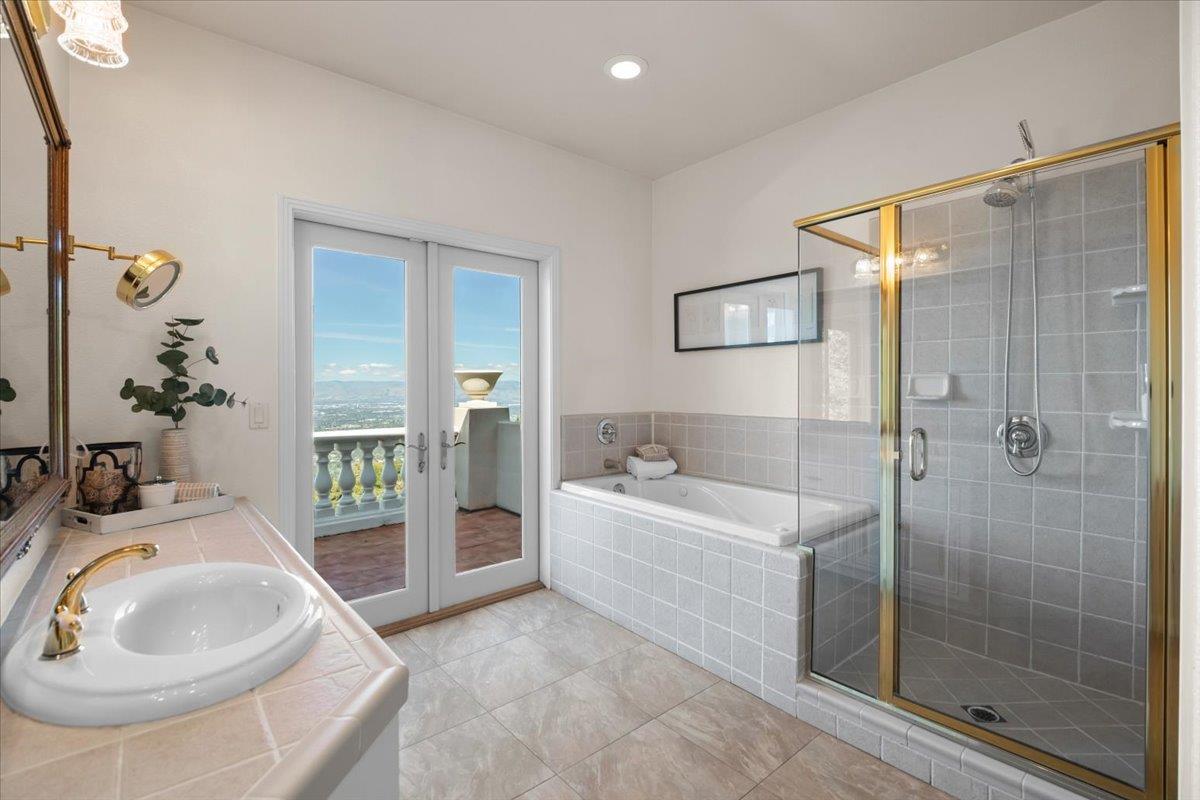 Property photo 44