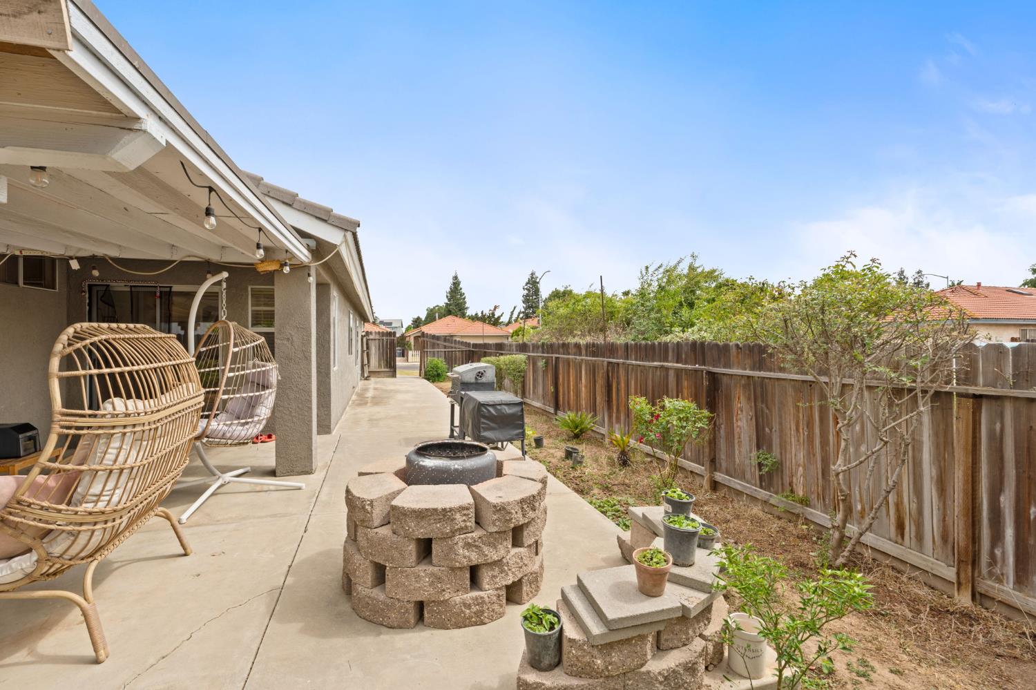 Property photo 37