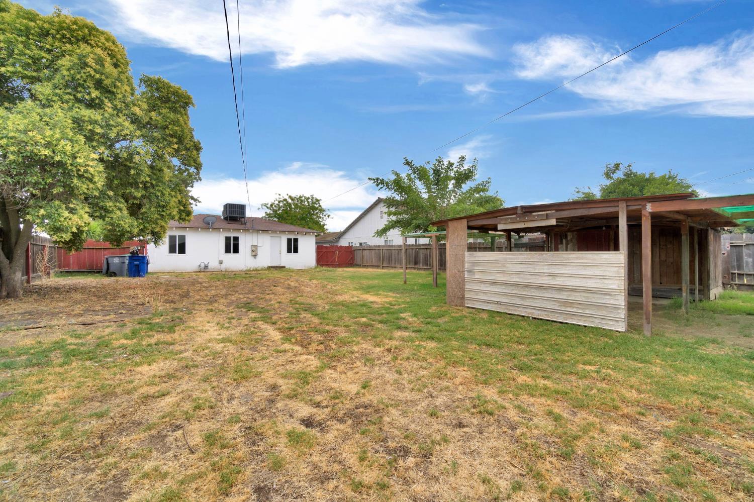 Property photo 32