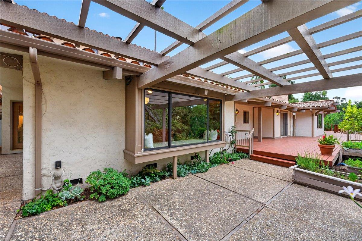 Property photo 32