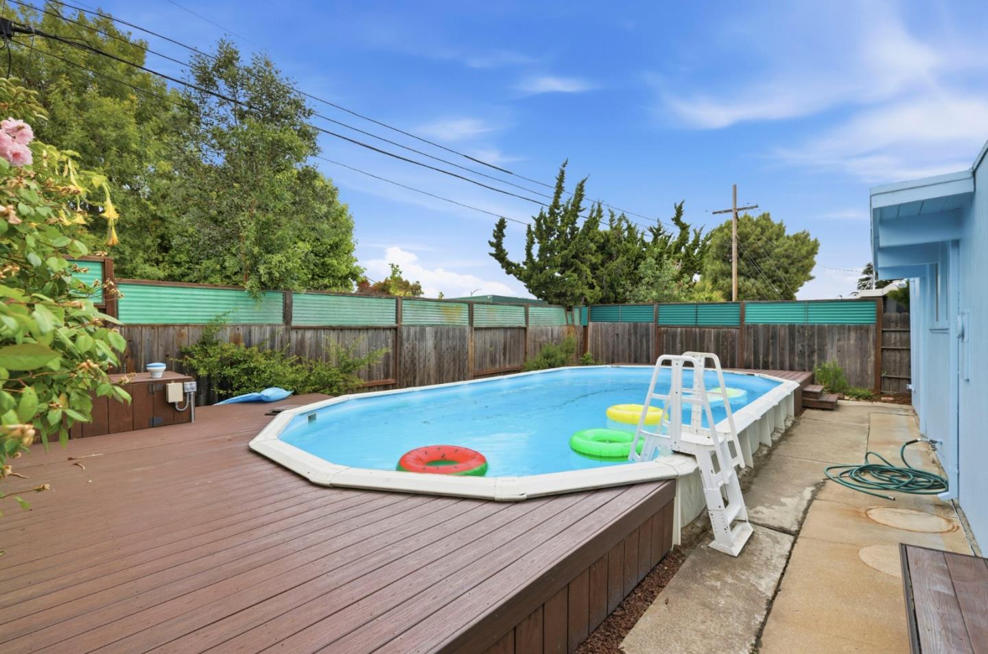 Property photo 38