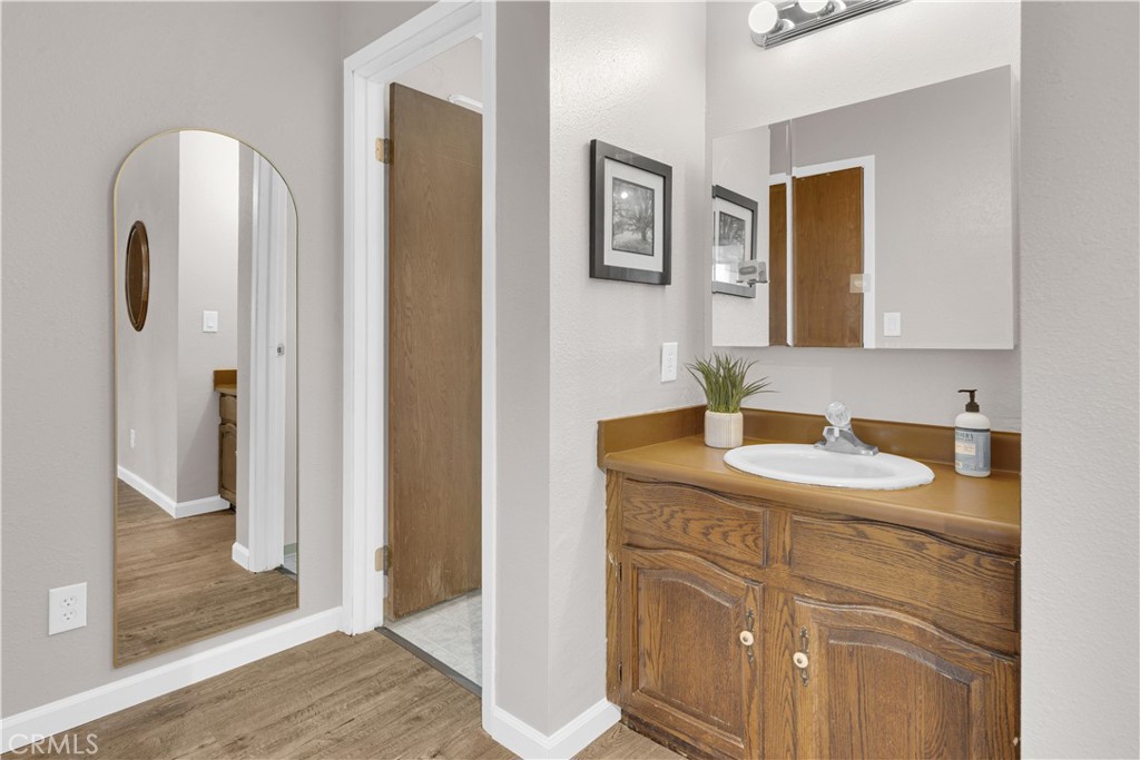 Property photo 38