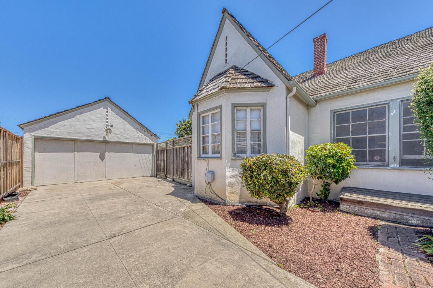 Property photo 36
