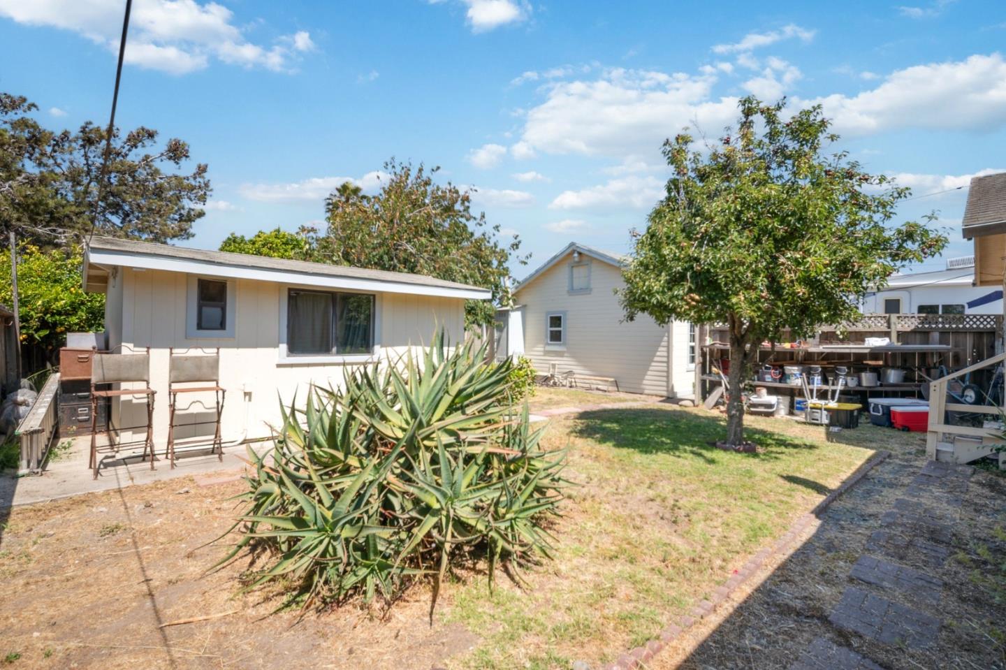 Property photo 38