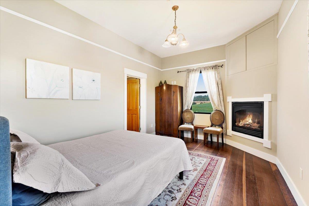 Property photo 40