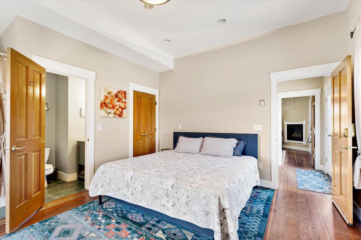 Property photo 44