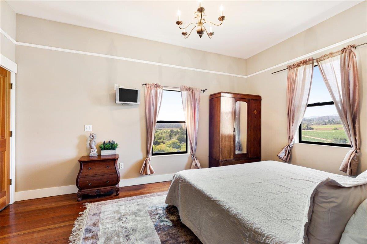 Property photo 49