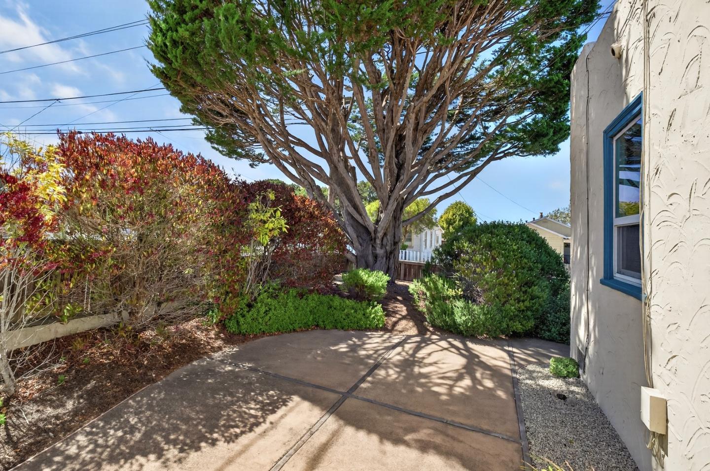 Property photo 31