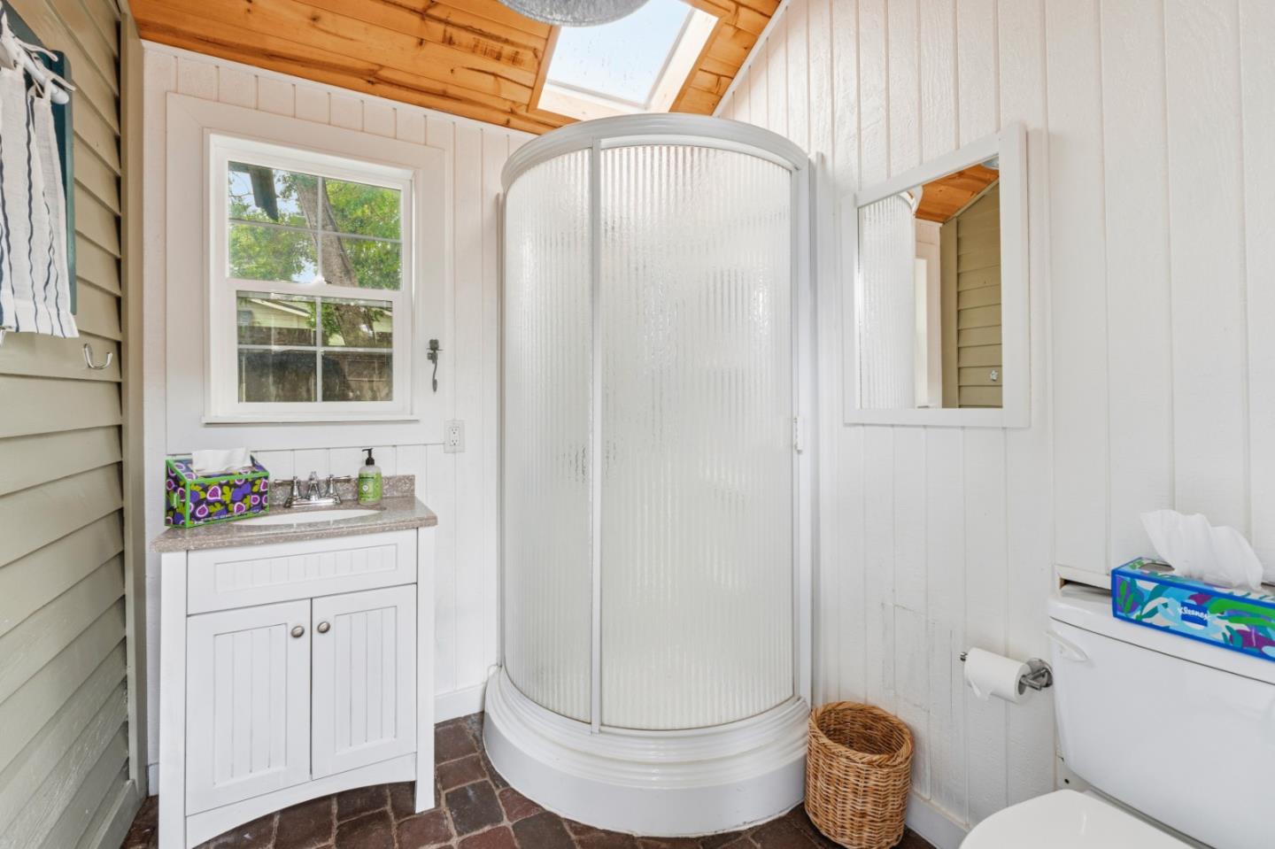 Property photo 38