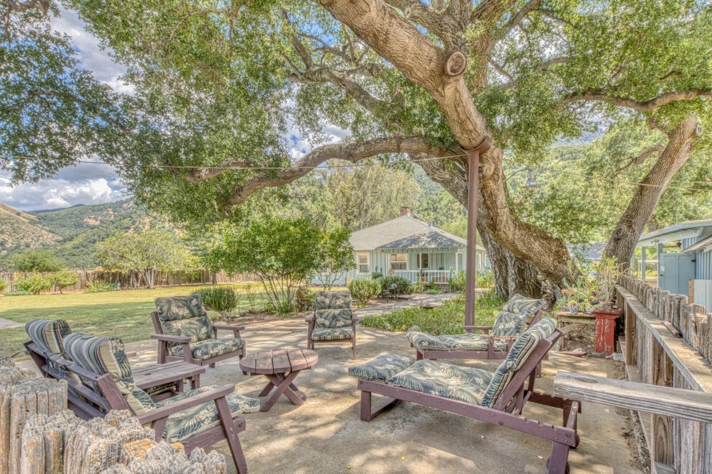 Property photo 32