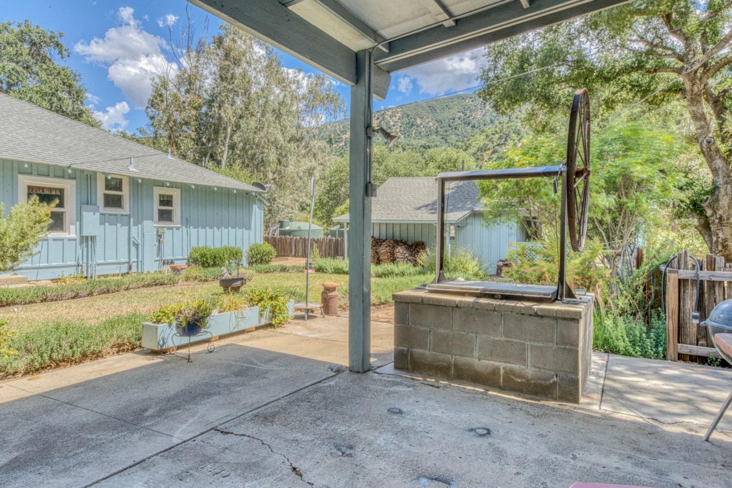 Property photo 33