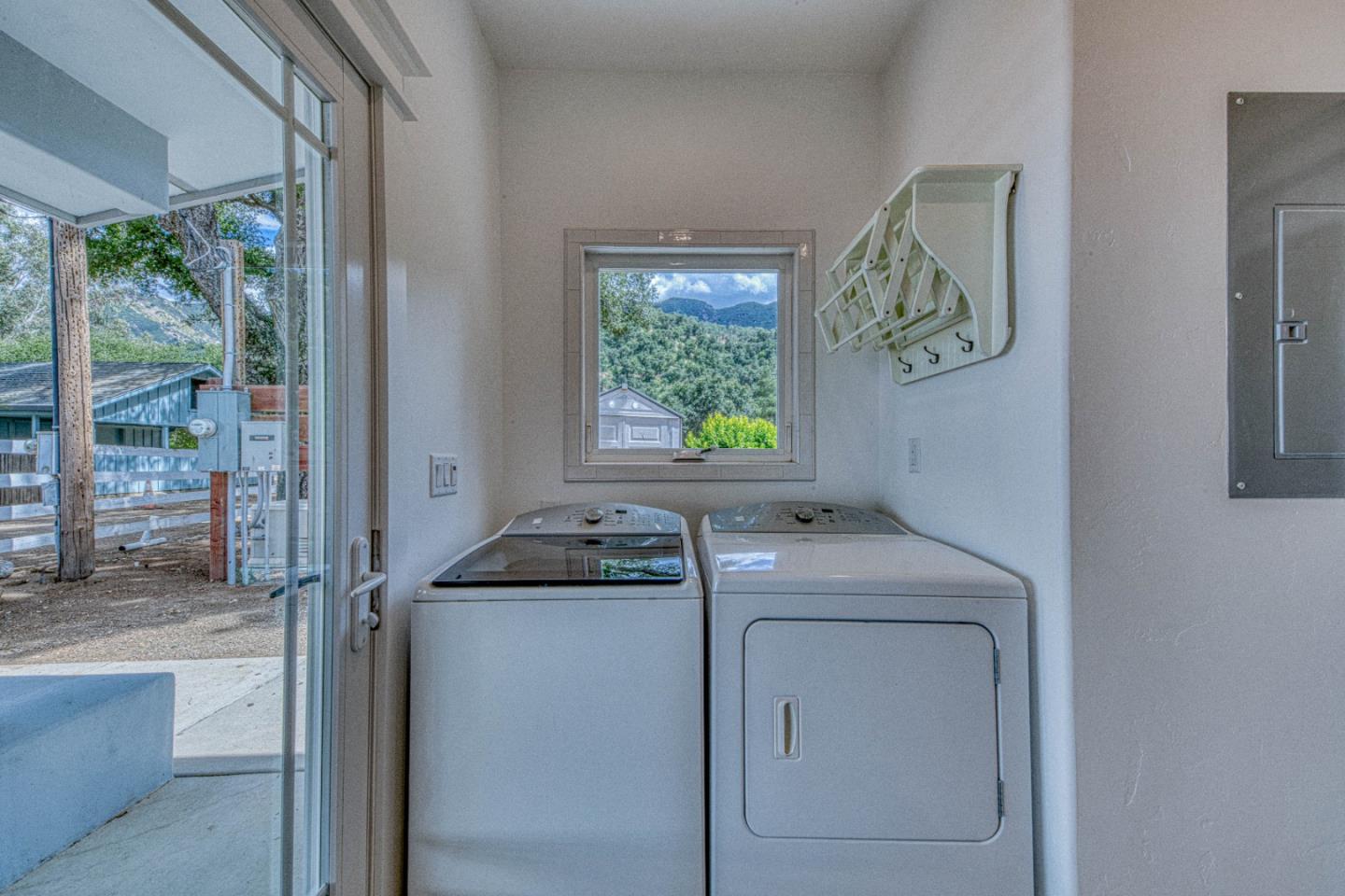 Property photo 33