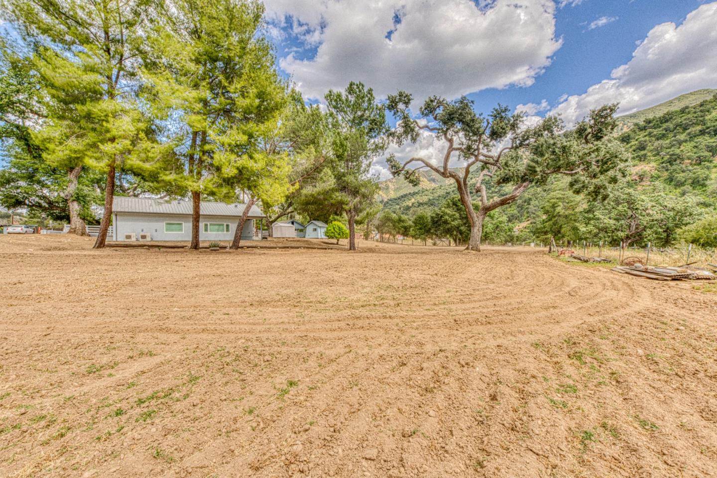 Property photo 42