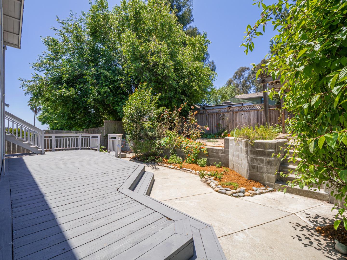 Property photo 38