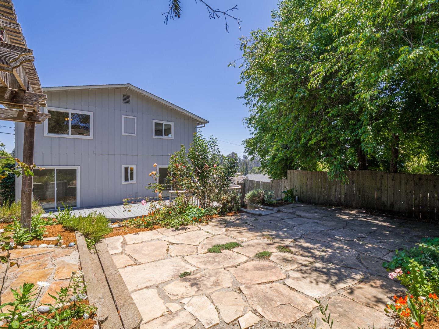 Property photo 43