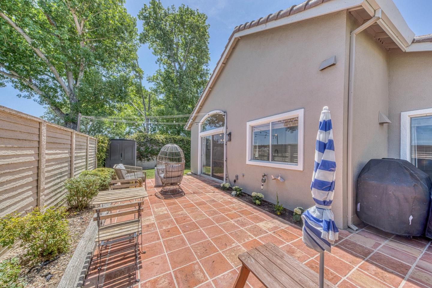 Property photo 33