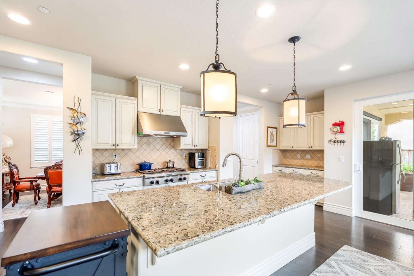 Property photo 25