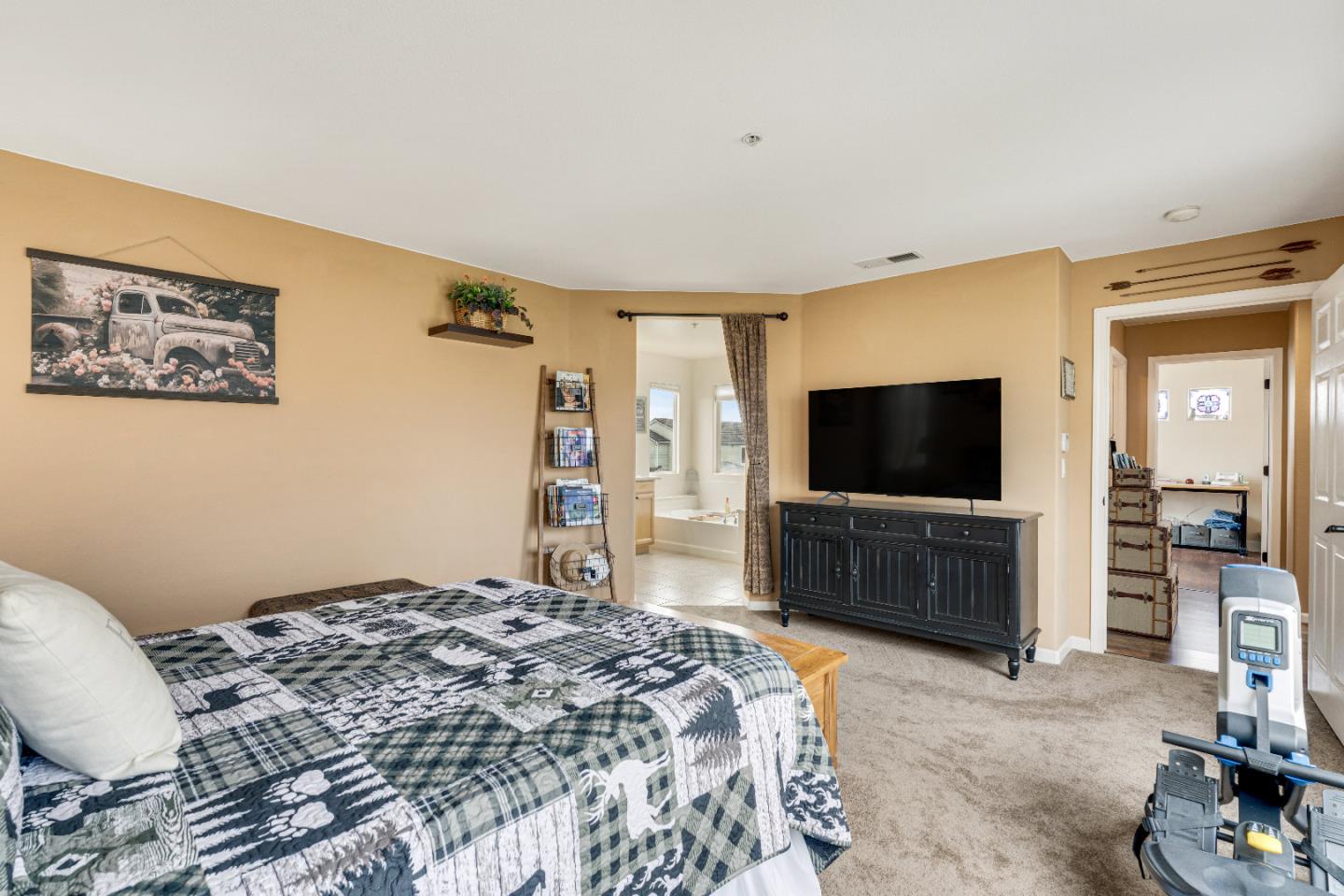 Property photo 25
