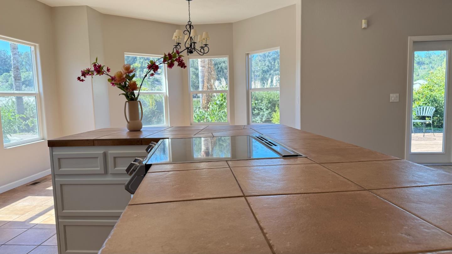 389 Corralitos Rd