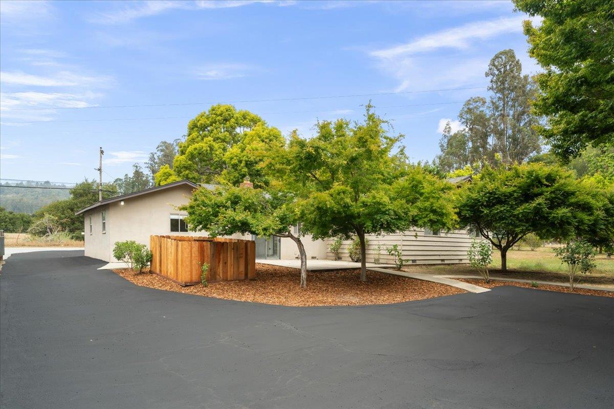 Property photo 46