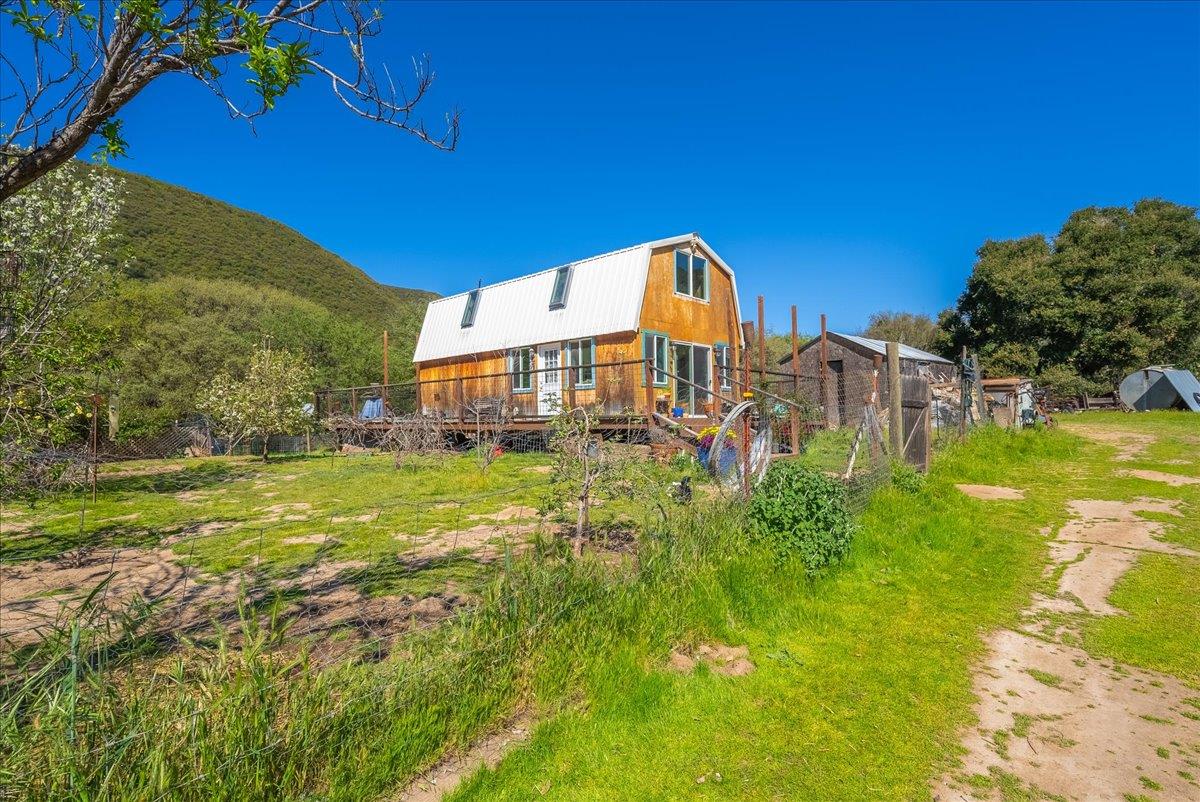 42001 E Carmel Valley Rd