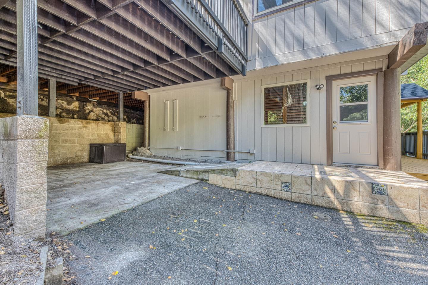 Property photo 44